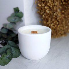 Sójová svíčka v betonu ROMANTICKÁ CHVILKA / Damson švestka x růže x pačuli 220g