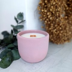 Sójová svíčka v betonu ROMANTICKÁ CHVILKA / Damson švestka x růže x pačuli 220g